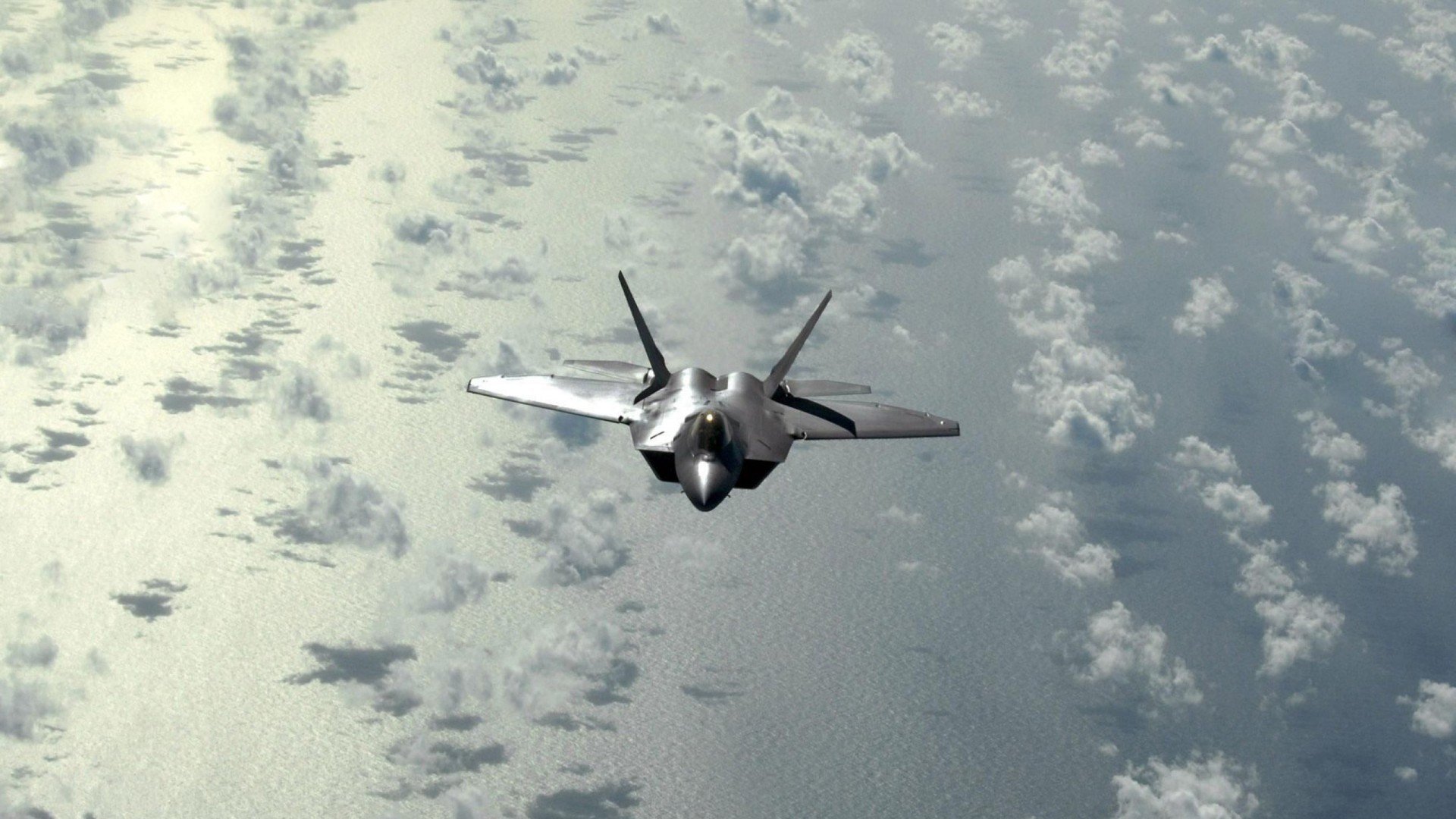 _全景天幕运动秀:光影雕塑之间的运动盛宴_,全景天幕夏天会不会很晒